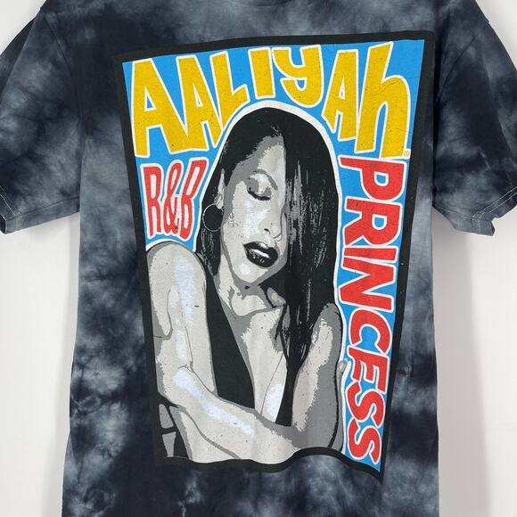 Aaliyah R&B Princess Graphic Band Tee Black Tie Dye Medium NWOT - Picture 5 of 6